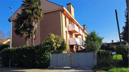 Foto Appartamento in Via Chiesa 39, Fossò in vendita