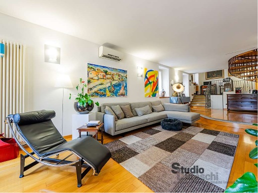 casa indipendente in vendita ad Oggiono