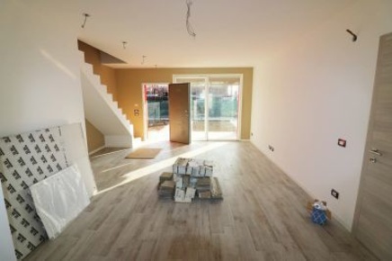 Foto Villa bifamiliare in Via Gina Romani 15, Parma Corcagnano di 145 m²