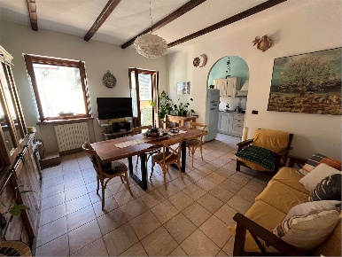 Foto Appartamento a Caluso di 170 m² con 5 locali in vendita