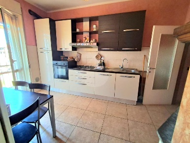 Foto Appartamento in Angelo orlandi, Ronciglione di 137 m² con 4 locali