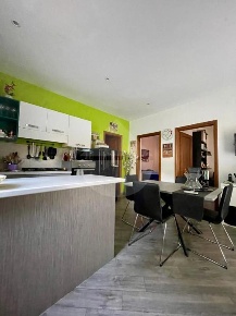 Foto Appartamento in via Enea Silvio Piccolomini, Siena di 65 m² in vendita