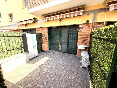 Foto Appartamento in via del pettirosso, Roma di 50 m² con 2 locali