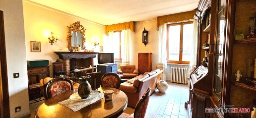 Foto Appartamento a San Gimignano di 180 m² con 7 locali in vendita