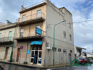 Foto Appartamento a Torregrotta di 87 m² con 5 locali in vendita