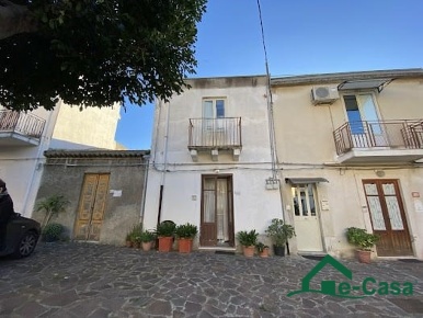 Foto Villa unifamiliare in VIA XXI OTTOBRE, Torregrotta di 125 m²