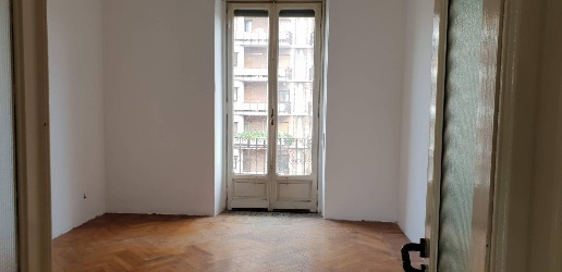 Foto Appartamento in Via Cialdini, Torino di 65 m² con 2 locali in affitto