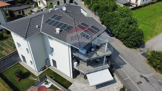 Foto Appartamento in Via Campagna, Induno Olona di 107 m² con 3 locali