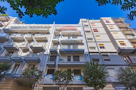 Foto Appartamento a Bari di 135 m² con 4 locali in vendita