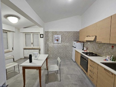 Foto Appartamento in VIA LAGO ISOLETTA, Pescara di 100 m² con 5 locali
