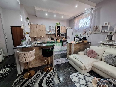 Foto Appartamento in VIA TRAPEZZOLI 25, Reggio di Calabria di 80 m²