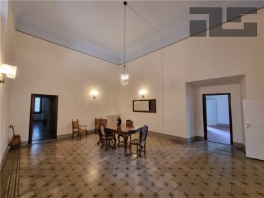 Foto Appartamento in VIA DEL SALVIATINO, Firenze di 300 m² con 7 locali