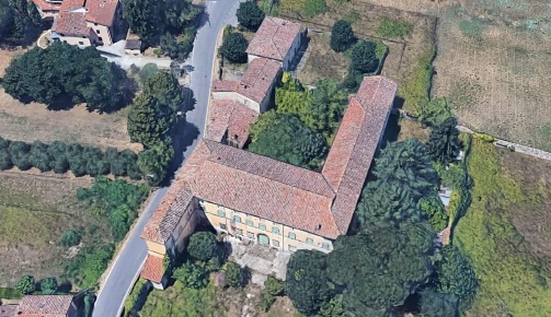 Foto Villa unifamiliare a Lucca di 200 m² con 7 locali in vendita