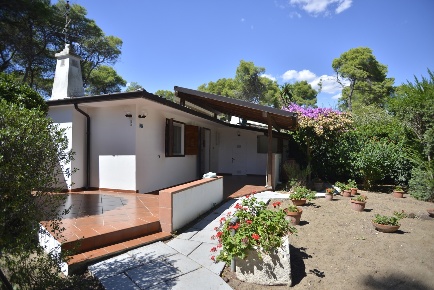 Foto Villa singola in Via Riva dei tessali 5/a, Castellaneta di 75 m²