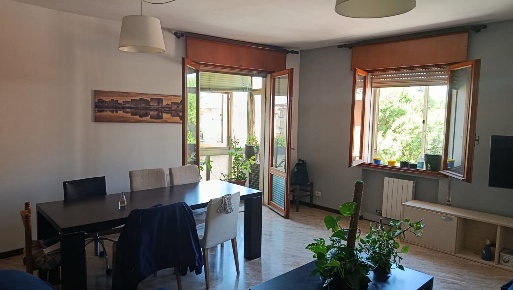 Foto Appartamento a Padova di 143 m² con 5 locali in vendita