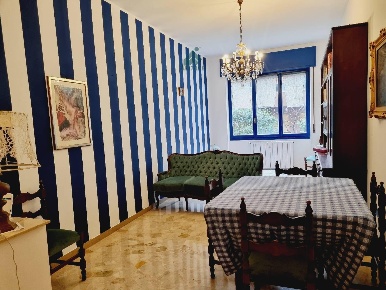 Foto Appartamento in VIA Niccolini 30, Milano di 129 m² con 3 locali