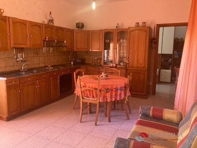 Foto Appartamento a Condofuri di 150 m² con 5 locali in vendita