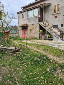 Foto Appartamento a Montopoli di Sabina di 55 m² con 3 locali in vendita