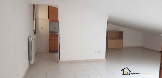 Foto Appartamento in Via Diego Eusebi, Poggio Mirteto di 58 m² con 2 locali