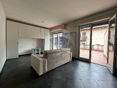 Foto Appartamento in Via Antonietta Castagna, Viggiù di 70 m² con 2 locali
