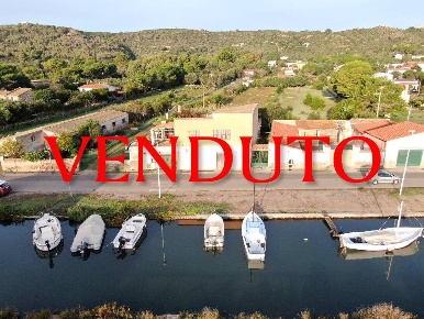 Foto Villa unifamiliare in Località Macchione, Carloforte di 329 m²