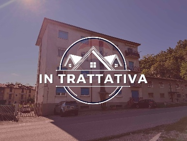 Foto Appartamento in Via Clivio, Cantello di 97 m² con 4 locali in vendita