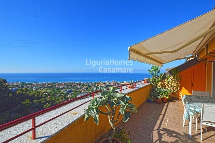 Foto Appartamento in Via Privata Bellavista, Vallecrosia di 62 m²
