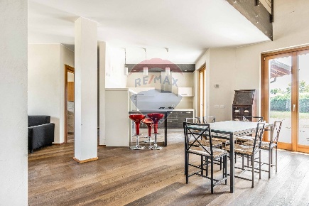 Foto Villa singola in VIA FOLLETTA, Boffalora sopra Ticino di 448 m²
