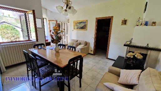 Foto Appartamento in Ponzano, Civitella del Tronto di 95 m² con 5 locali