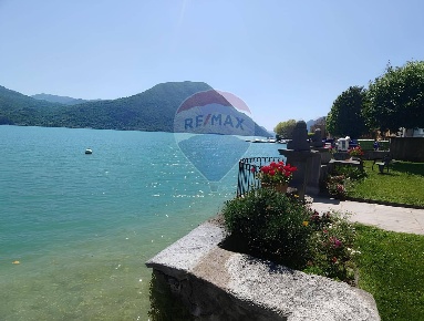 Foto Appartamento in Piazza Selva, Porlezza di 45 m² con 1 locali