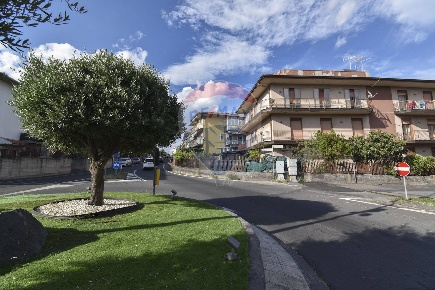 Foto Appartamento in Via Vergine Maria, Camporotondo Etneo di 130 m²