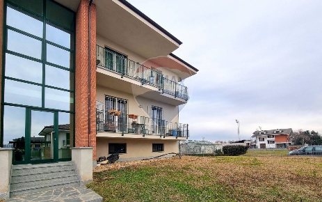 Foto Appartamento in Via Camillo Benso Conte di Cavour, Moretta di 109 m²