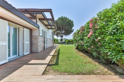 Foto Villa singola in Via del Favale, Campo nell'Elba di 72 m² con 4 locali