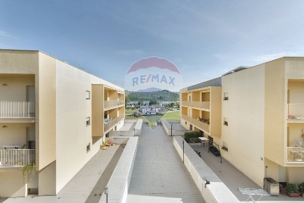 Foto Appartamento in Via Lombardia, Collecorvino di 76 m² con 3 locali