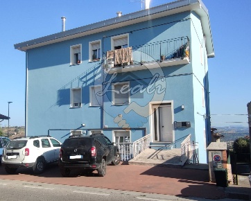Foto Appartamento in VIA ANTONELLO DA MESSINA, Montegiorgio di 113 m²