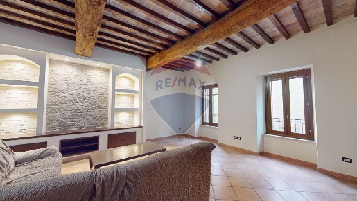 Foto Appartamento in via costanza baglioni, Cannara di 226 m² con 5 locali