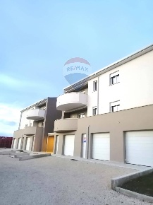 Foto Appartamento in Via Bevagna, Cannara di 117 m² con 3 locali in vendita