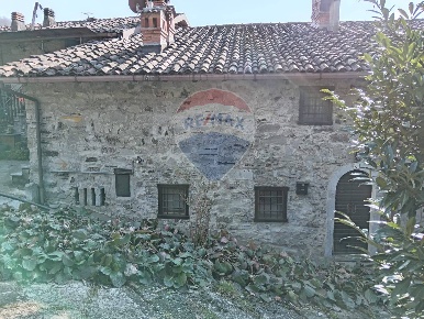 Foto Appartamento in Via Bosco Fuori, San Giovanni Bianco di 70 m²