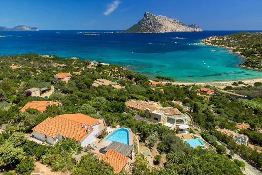 casa indipendente in affitto a San Teodoro(SS) in zona Monte Petrosu