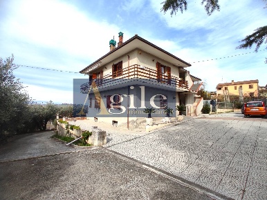 Foto Appartamento in strada provinciale, Ripatransone di 390 m² in vendita