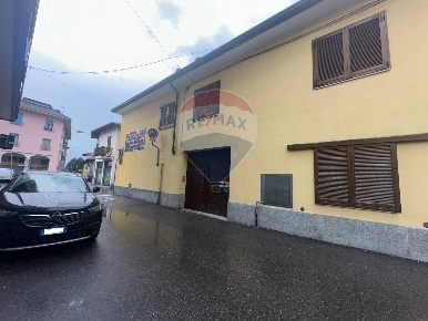 Foto Appartamento in via nazario sauro, Dairago in vendita