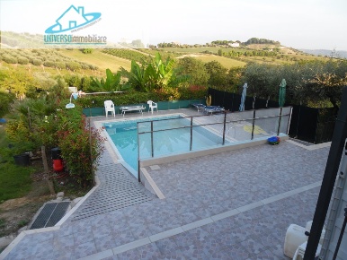 Foto Villa unifamiliare in Contrada Carpineto, Monsampolo del Tronto