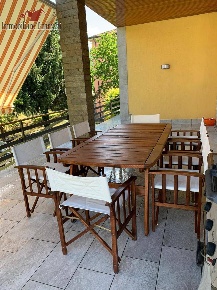 Foto Villa singola in roveleto di cadeo, Cadeo di 400 m² con 4 locali