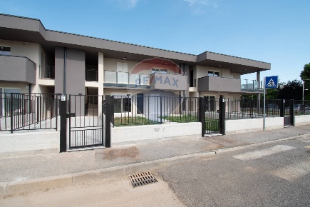 Foto Appartamento in Via Pedrona, Montirone di 145 m² con 3 locali