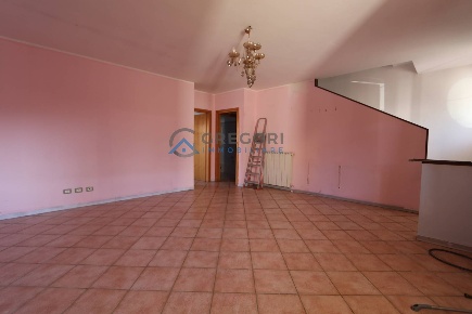 Foto Villa a schiera in Via Michetti, Corropoli di 200 m² con 6 locali
