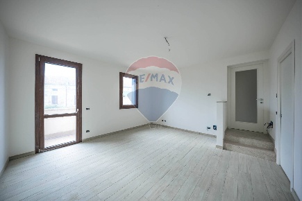 Foto Appartamento a Tresignana di 130 m² con 4 locali in vendita