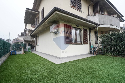 Foto Appartamento in via Lorenzo Lotto, Osio Sopra in vendita