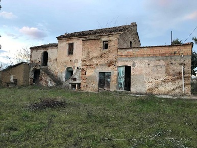 Foto Villa singola in Via Nicola Rosati, Corropoli di 182 m² con 5 locali