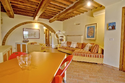 Foto Appartamento in Via degli Alzi, Campo nell'Elba di 104 m² con 3 locali