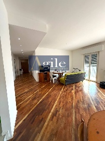 Foto Appartamento in via pascoli, Monsampolo del Tronto di 119 m²